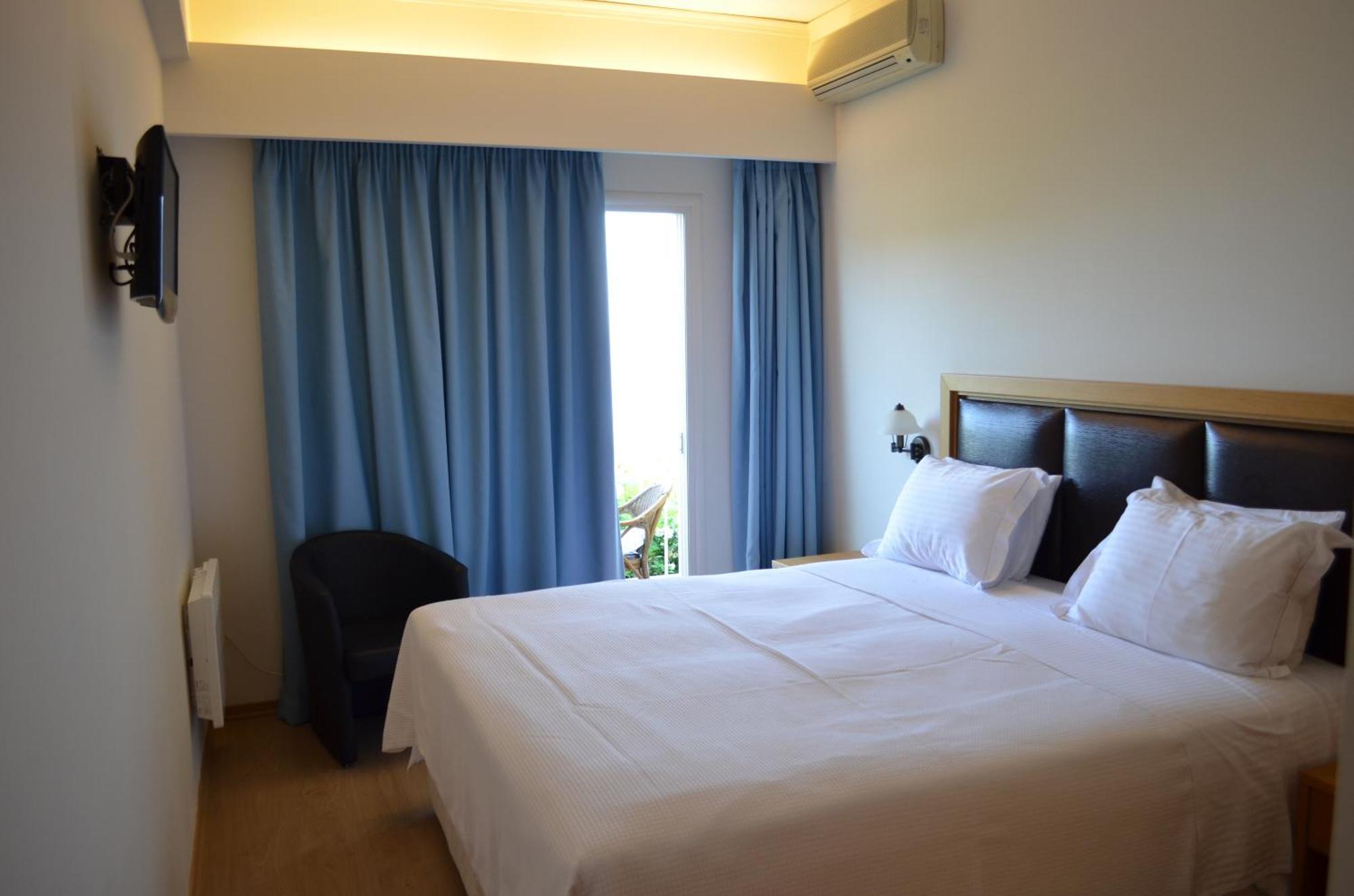 Mouria Pension Rooms & Studios 에피다우로스 외부 사진